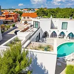 Casa vacanze Cozy In With Kitchen *