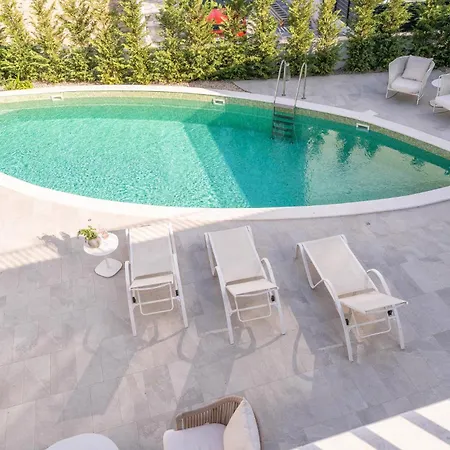 Ferienhaus Cozy In With Kitchen Srima