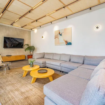 Cozy In With Kitchen *