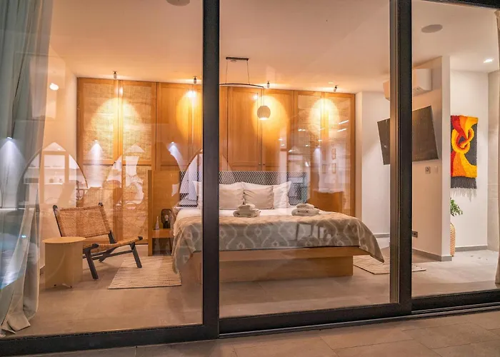 Cozy In With Kitchen *