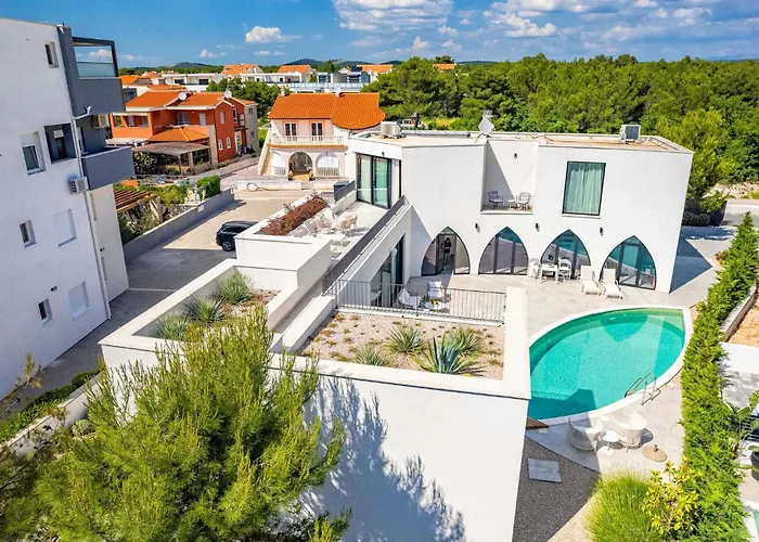 Vakantiehuis Cozy In With Kitchen *