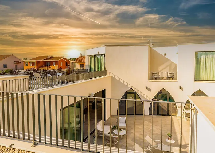 Cozy In With Kitchen *